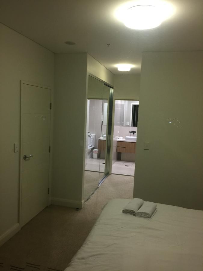 Audley 2 Bedroom High Rise Apartment מראה חיצוני תמונה
